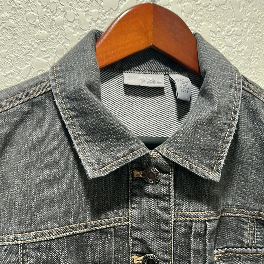 Chico’s platinum jacket size 2 GUC gray /black color…